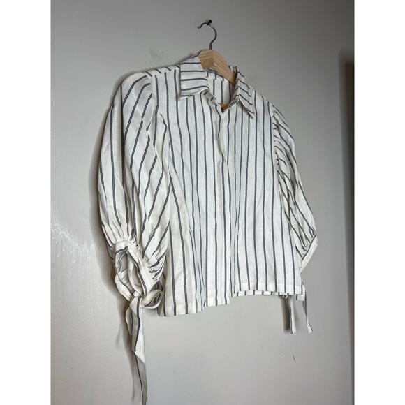 NEW The Femm Button Up 3/4 Sleeves Kate Top Stripe Black and White Size: Large - Picture 3 of 7